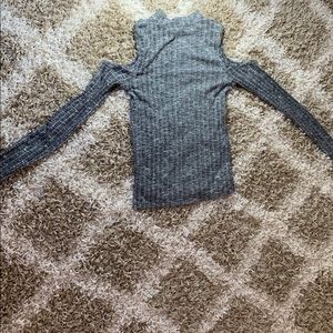 Cold Shoulder Long Sleeve Shirt